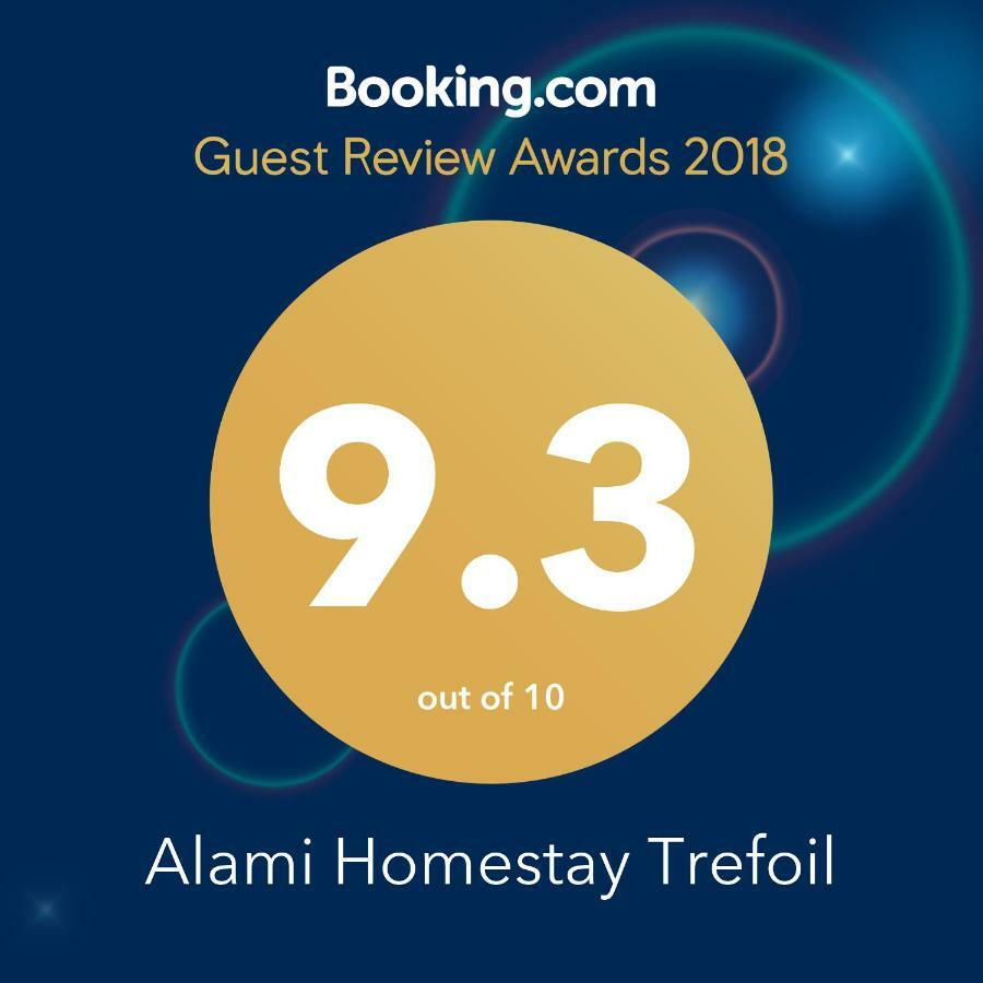 Alami Homestay Trefoil Kuala Selangor Εξωτερικό φωτογραφία
